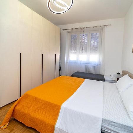 Central Maya Apartment Milan Luaran gambar