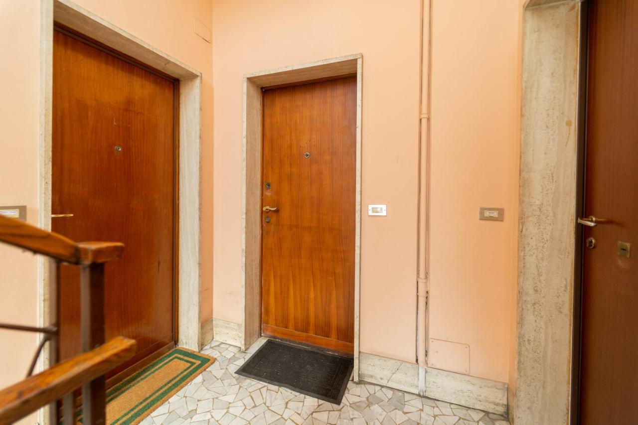 Central Maya Apartment Milan Luaran gambar
